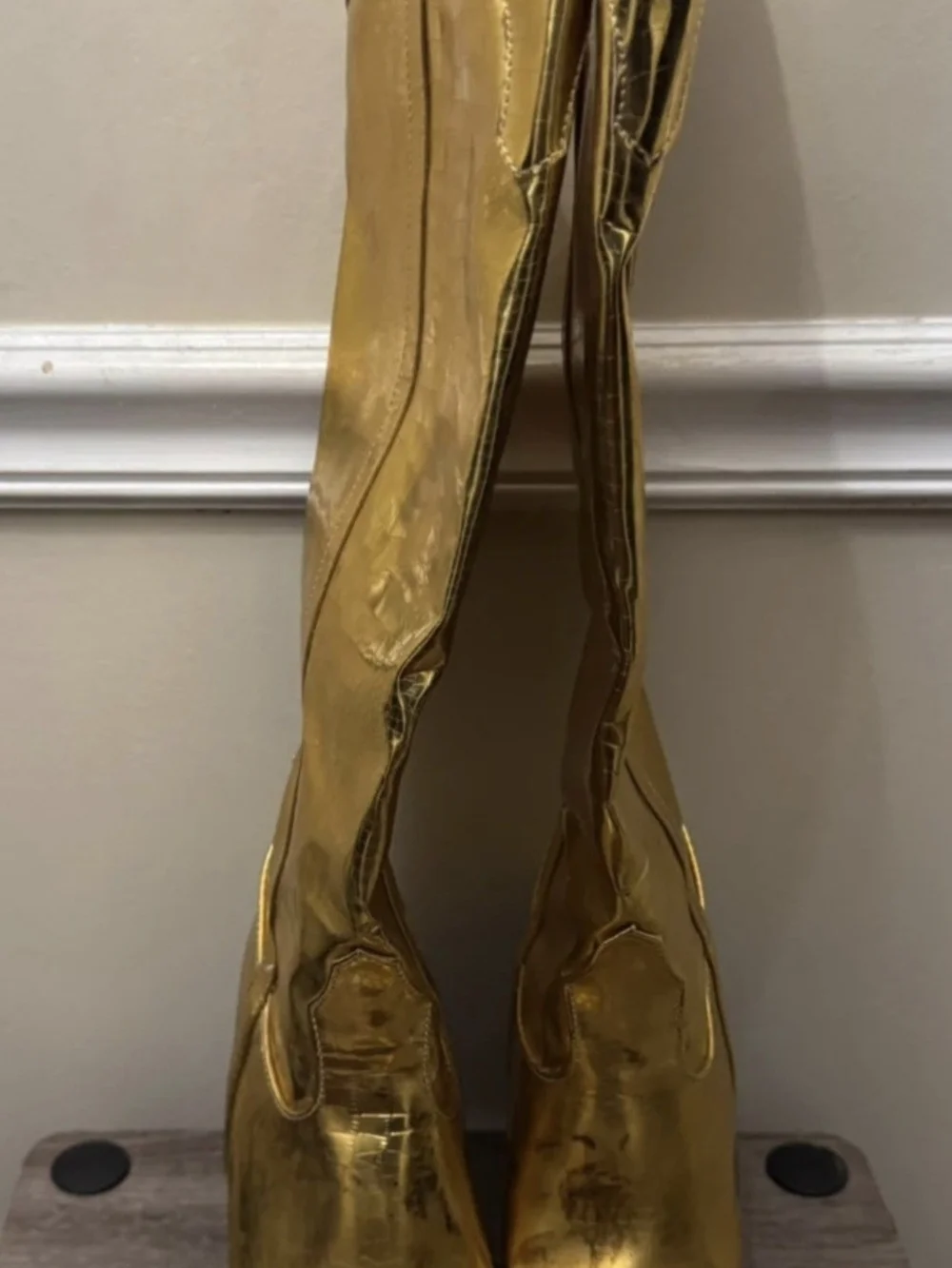 💕EGO Metallic Gold Croc-Embossed Knee Boots💕